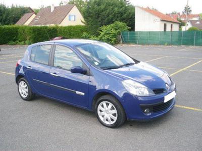 Renault  • 2007 • 126,000 km