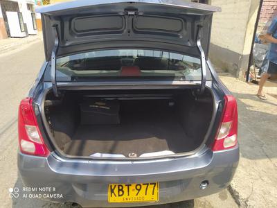 Renault Logan • 2010 • 115,000 km