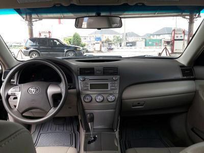 Toyota Camry • 2011 • 40,000 km
