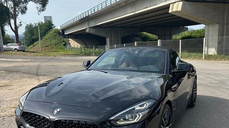 BMW Z4 • 2019 • 125,000 km