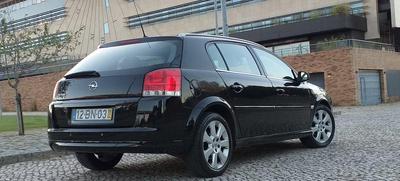 Opel Signum • 2006 • 190,000 km