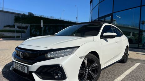 Honda Civic • 2017 • 173,000 km