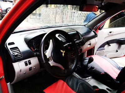 Mitsubishi L200 Pick up • 2011 • 92,000 km
