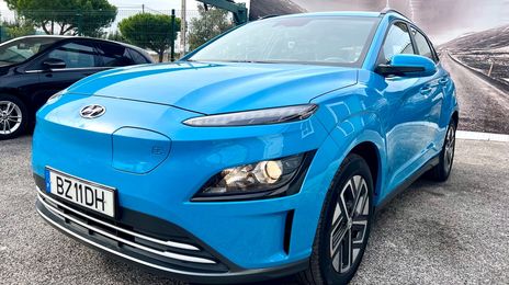 Hyundai Kona Electric • 2023 • 27,000 km