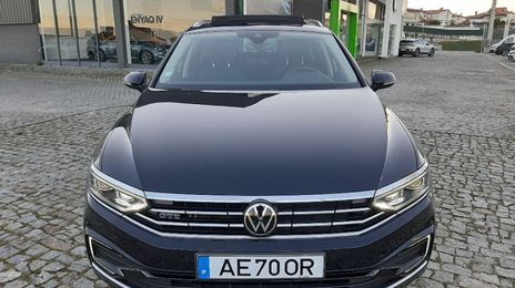 Volkswagen Passat Variant • 2020 • 27,000 km