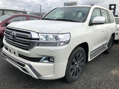 Toyota Land Cruiser • 2019 • 45,000 km