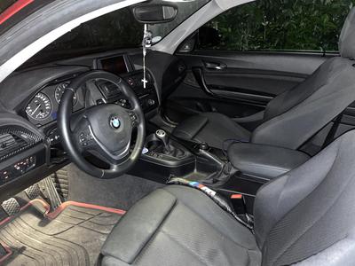 BMW Rad 1 • 2015 • 93,000 km
