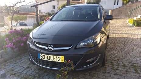 Opel Astra • 2014 • 102,356 km