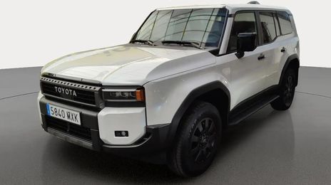 Toyota Land Cruiser • 2024 • 45,100 km