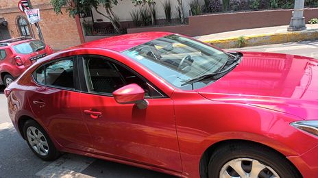 Mazda 3 • 2016 • 61,000 km