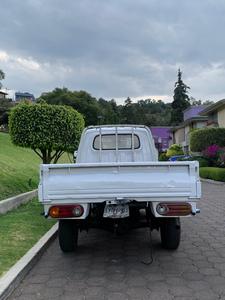Hyundai H1 • 2010 • 200,000 km