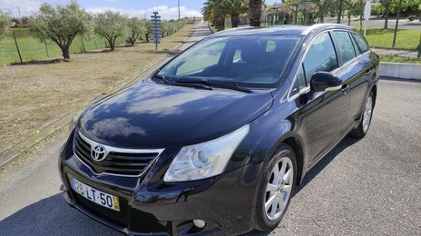 Toyota Avensis • 2011 • 180,100 km