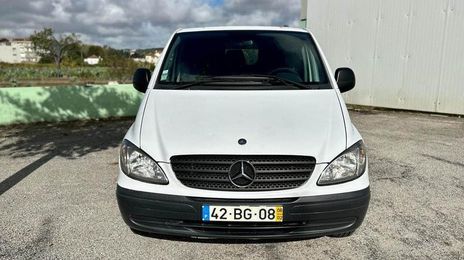 Mercedes-Benz 210 Van • 2006 • 300,000 km
