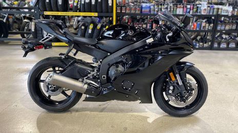 Yamaha yzf r6 • 2020 • 16 km