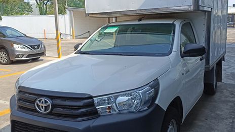 Toyota Hilux • 2021 • 90,000 km