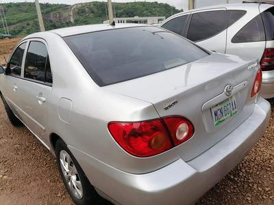 Toyota Corolla • 2005 • 900,000 km
