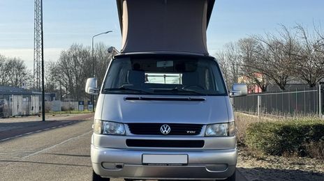 Volkswagen California • 2002 • 315,000 km