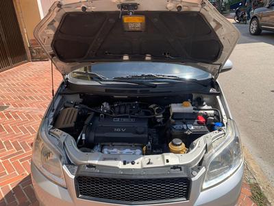 Chevrolet Aveo • 2010 • 80,000 km