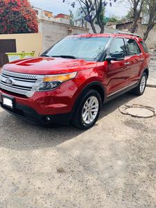 Ford Explorer • 2012 • 120,000 km