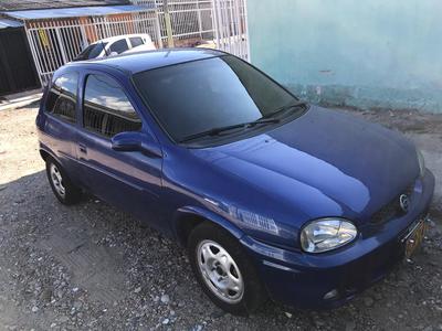 Chevrolet Corsa • 2007 • 1,800 km