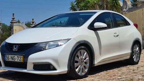 Honda Civic • 2012 • 144,000 km