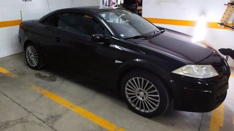 Renault Meganne • 2006 • 190,000 km