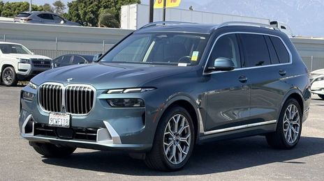 BMW X7 • 2023 • 24,710 km