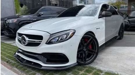 Mercedes-Benz C • 2016 • 99,000 km