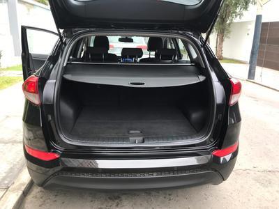 Hyundai Tucson • 2015 • 89,000 km