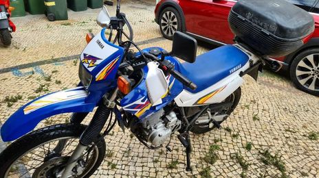 Yamaha xt 250 • 1998 • 35,000 km