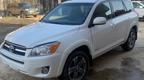 Toyota RAV4 • 2010 • 91 km