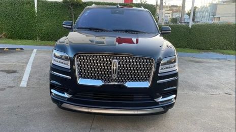 Lincoln Navigator • 2020 • 55,000 km