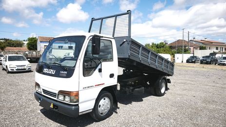 Isuzu Canter • 1998 • 199,000 km