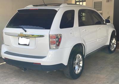 Chevrolet Equinox • 2008 • 198,000 km