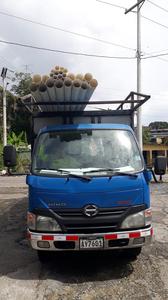Hino Dutro • 2016 • 69,000 km