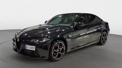 Alfa Romeo Giulia • 2024 • 17,615 km