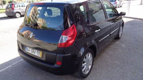 Renault Scénic • 2008 • 82,370 km