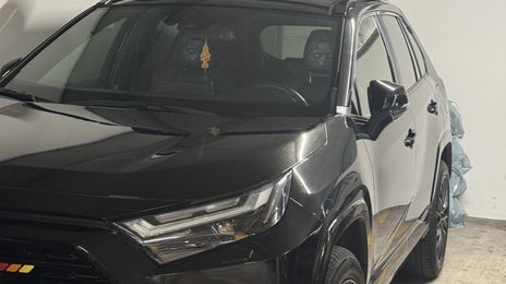 Toyota RAV4 Hybrid • 2026 • 74,900 km