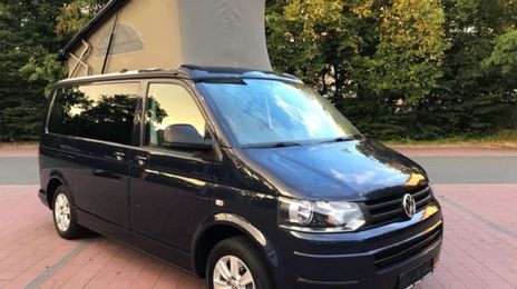 Volkswagen T5 • 2010 • 167,000 km