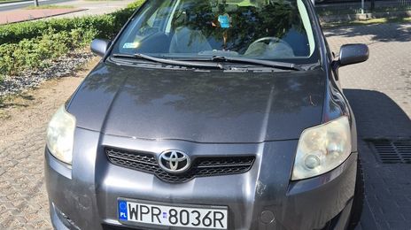 Toyota Auris • 2007 • 341,499 km