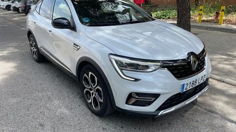 Renault Scénic • 2022 • 60,000 km