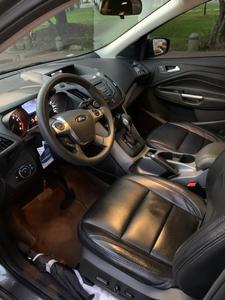 Ford Escape • 2015 • 40,400 km