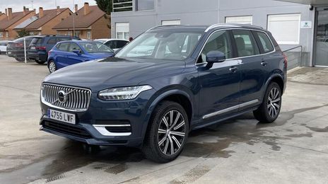 Volvo XC90 • 2022 • 82,563 km