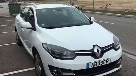 Renault Mégane • 2016 • 299,999 km