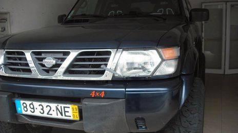 Nissan Patrol GR • 1999 • 189,000 km