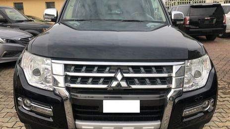 Mitsubishi Pajero Sport • 2017 • 50,000 km