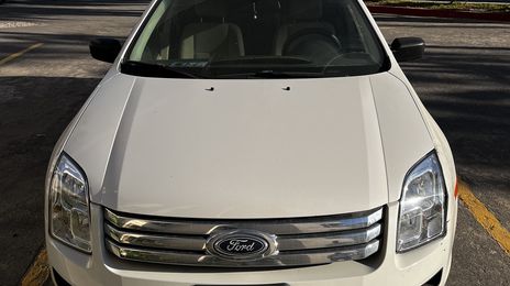 Ford Fusion • 2008 • 151,000 km