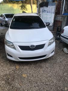 Toyota Corolla • 2010 • 125,000 km