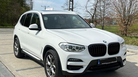 BMW X3 • 2019 • 160,208 km