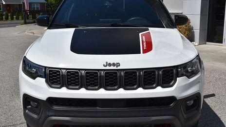 Jeep Compass • 2023 • 28,072 km